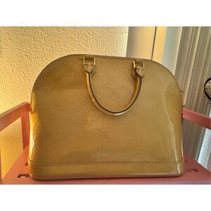 Louis Vuitton Alma bag